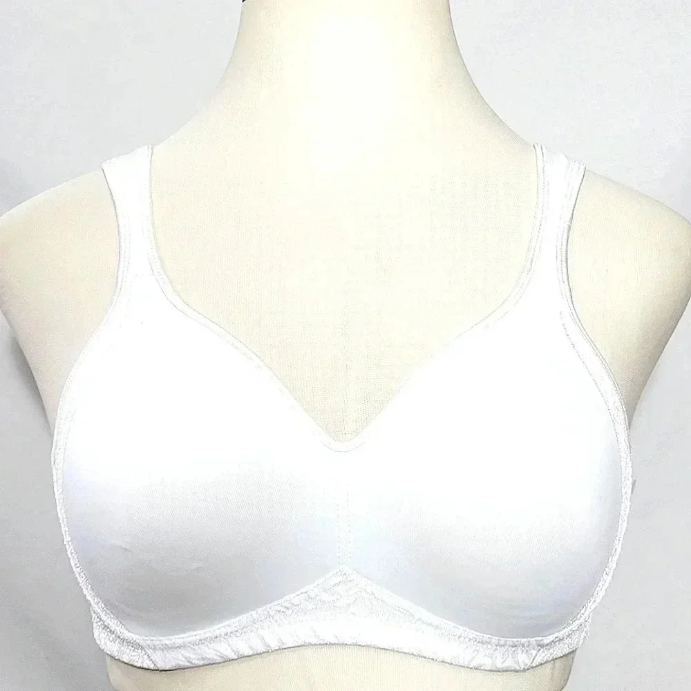 38B Playtex 4049‎ 18 Hour Seamless Cup Wire Free Bra NWOT